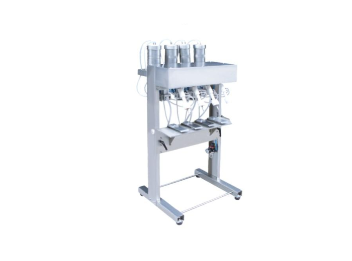 Four-Heads Perfume Filling Machine